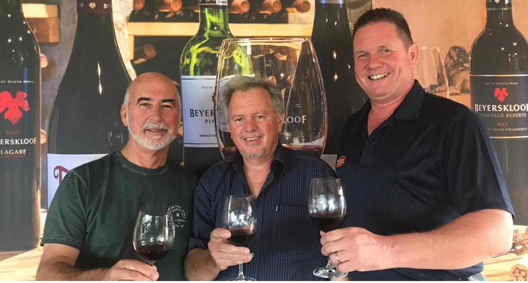 Meesters: 100 Jaar van Pinotage en Afrikaans – ‘n Viering van Taal, Kultuur en Uitmuntende Wyne